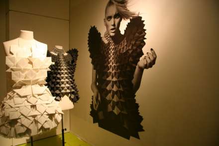 Paper Fashion in het ModeMuseum