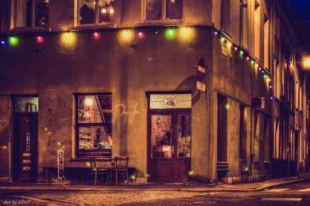 Papa Jos' by night