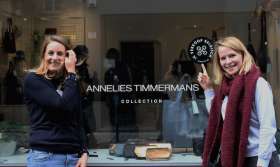Al mensen vragen vanwaar men handtas komt, antwoord ik vol trots: Annelies Timmermans. (Foto © Tara Boutaleb)