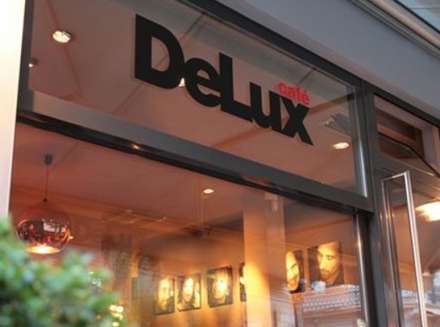 Cafe DeLux