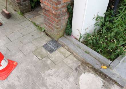 Grenssteen op de grens tussen Borgerhout en deurne