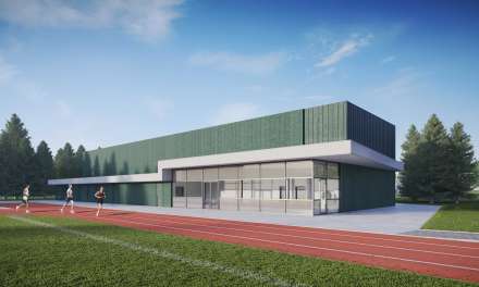 Gymhal Ekeren zicht vanop de atletiekpiste