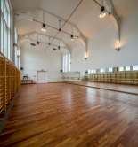 De badzaal van het Oude Badhuis