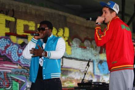 Pretty Gunz (Gunzie Masudi) met Jizz (Tom Van Hooydonck) op Antwerp Street Kicks