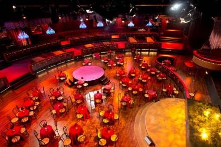 De Zuiderkroon is vernieuwd in cabaretstijl